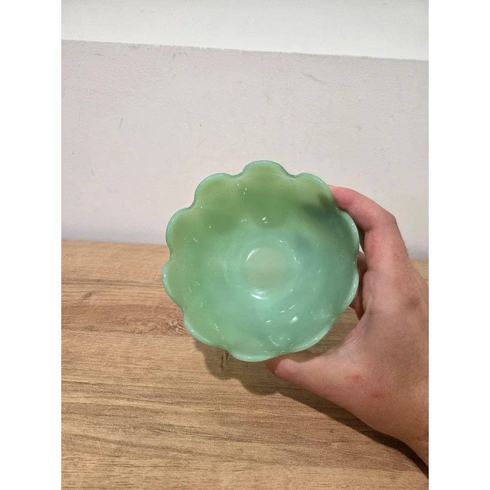 Vintage 50s Fire-King Green Jadeite Glass Lotus Blossom Dessert Cup Bowl 4.5''